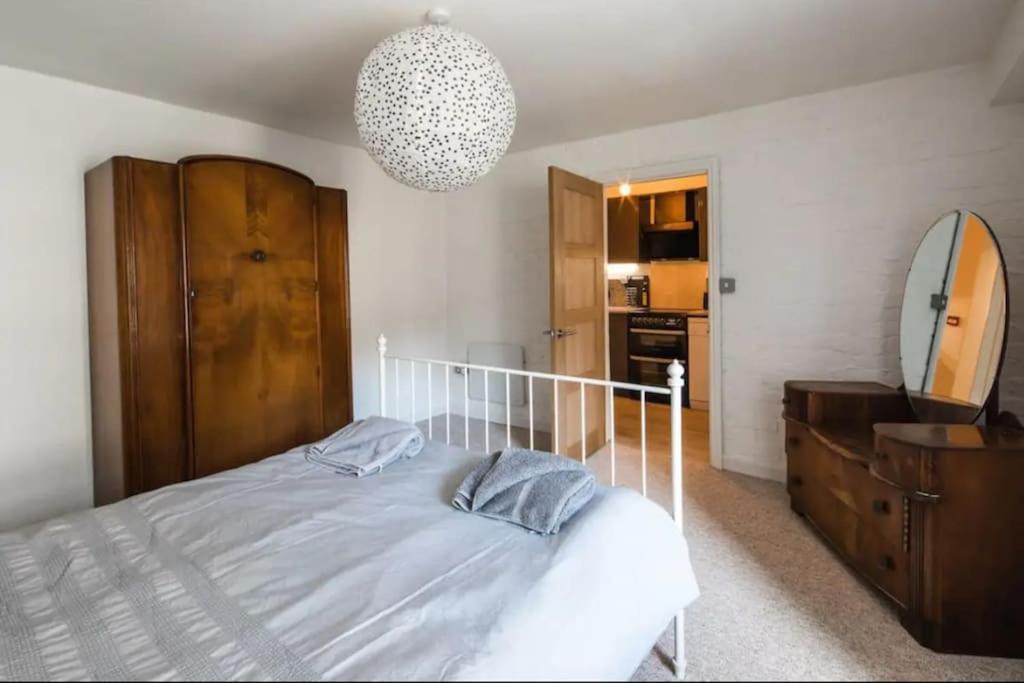 Spacious 2 Bedroom Apartment Near Seafront Penzance Exterior foto
